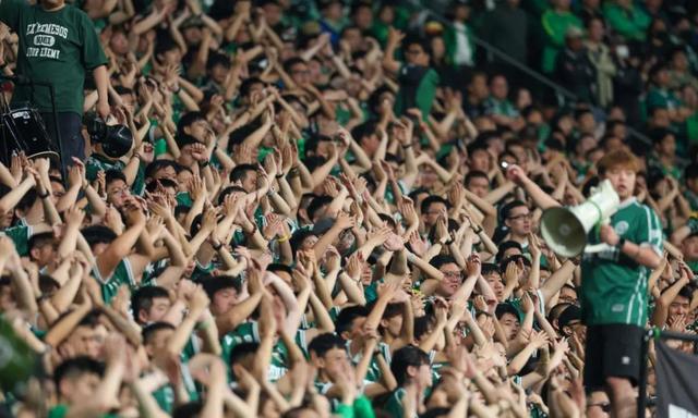 关于国安近期状态火热，取得胜利领先的信息