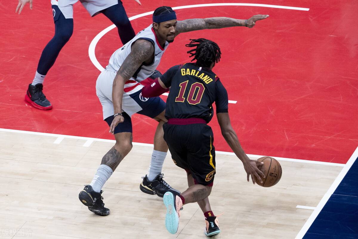 局势逆转，弱势球队力挽狂澜