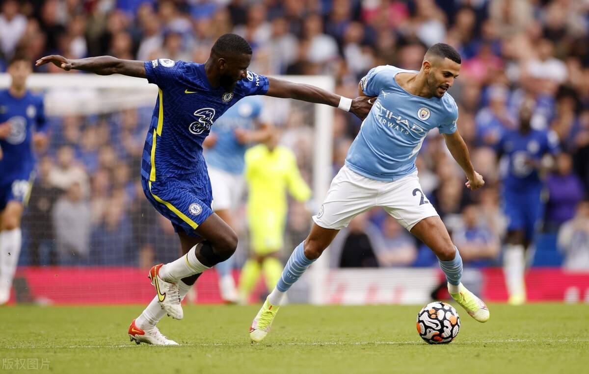 巴黎完胜阿森纳，皮克带队取胜