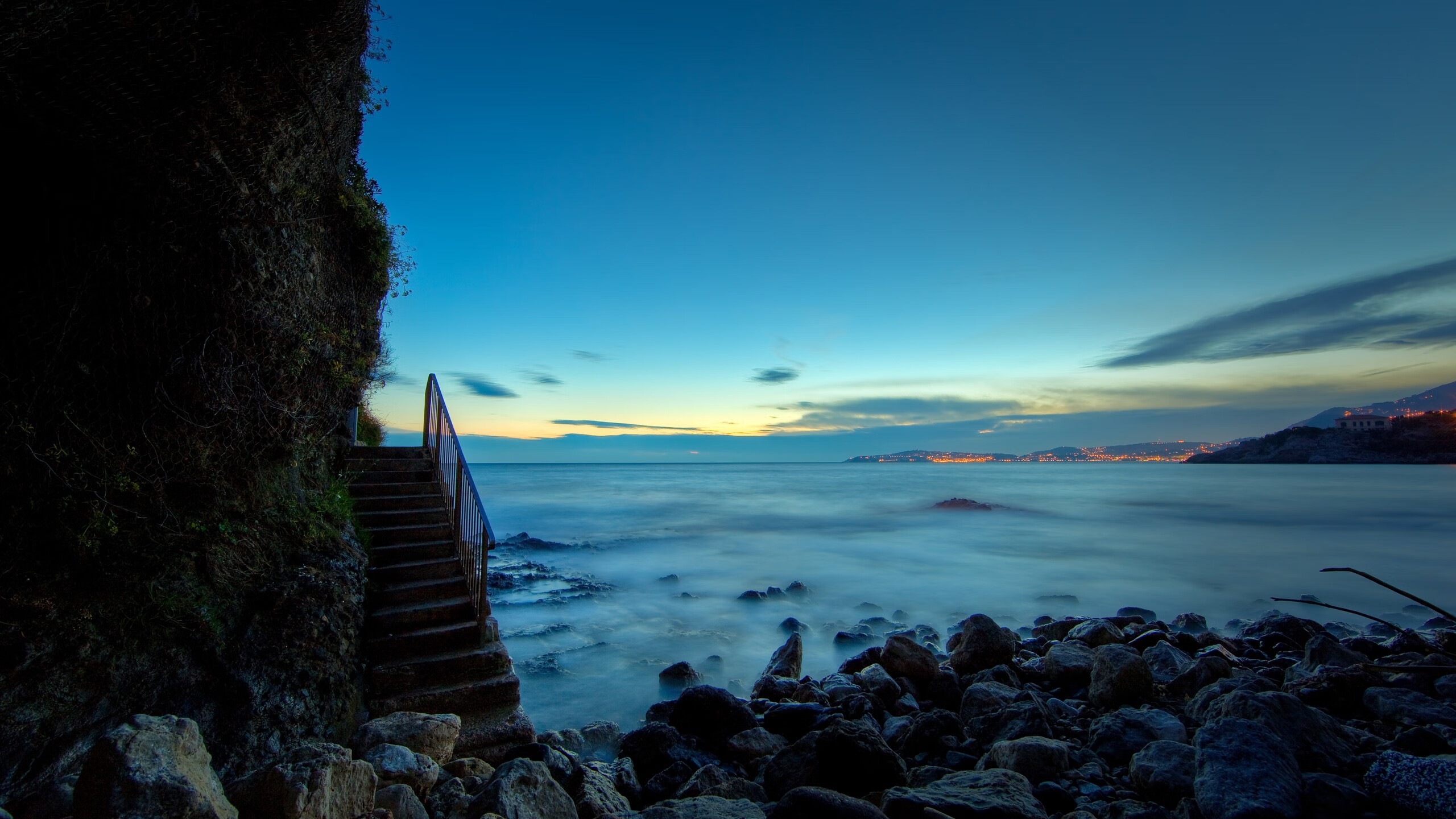 雷霆强行终结上海队,克莱大场面先生显神威